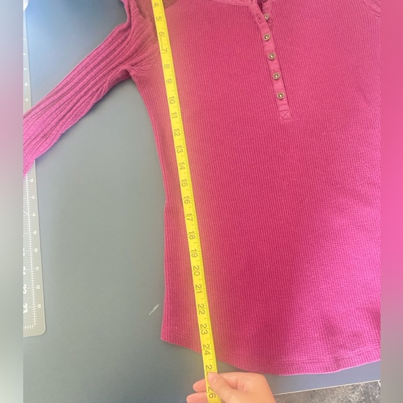 Sonoma women's burgundy long sleeve henley waffle knit size S Y2K Twilight Bella - Picture 10 of 12